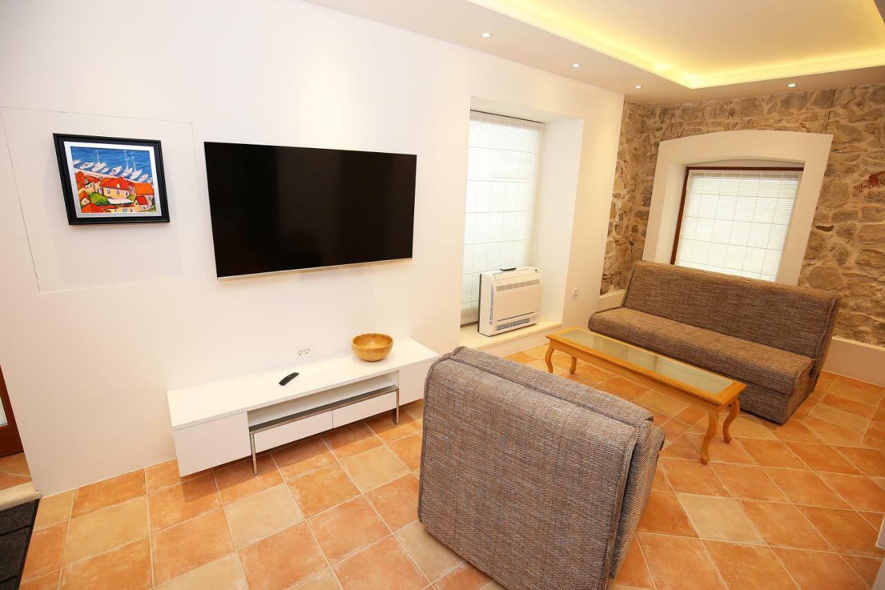 Casa Marina Apartments ชิเบนิก ภายนอก รูปภาพ